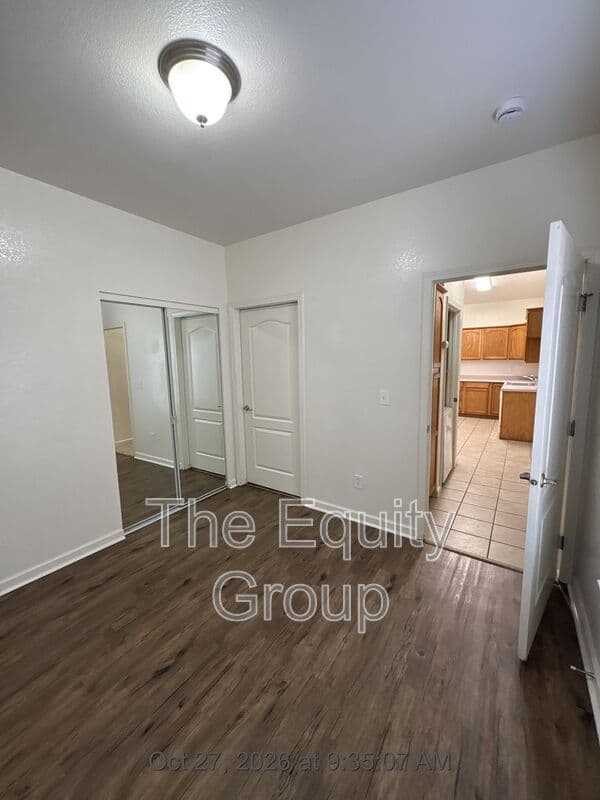 Visalia House: 2918 South Sallee Court