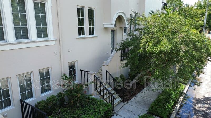 Tampa Townhome: 1001 S Rome Ave