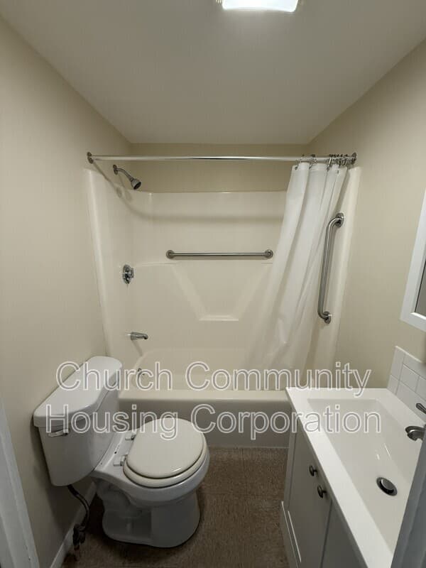 Jamestown Condo: 169 Conanicus Ave