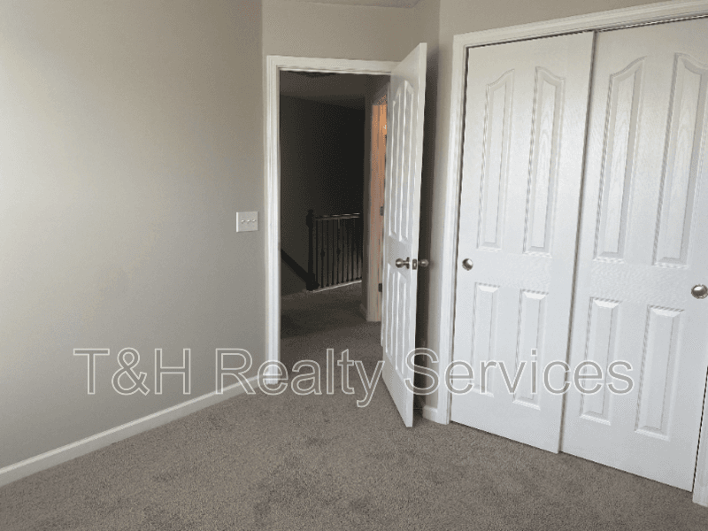 Fishers House: 13982 Wimbleton Way