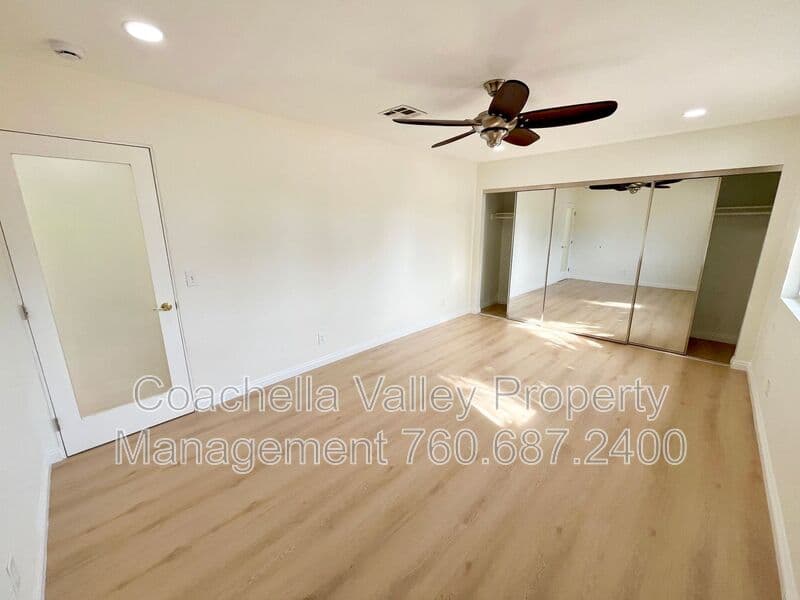 Palm Springs House: 372 W Dominguez Rd
