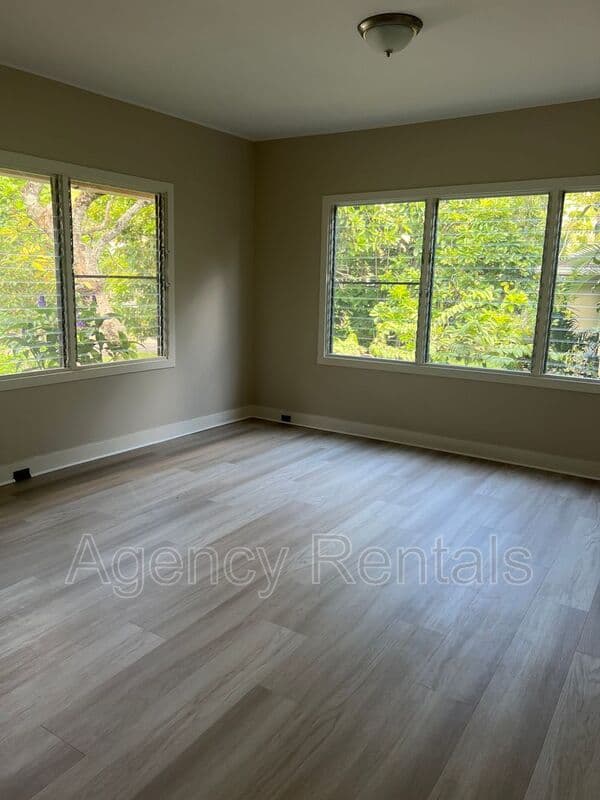 Honolulu Condo: 2835 & 2841 Kolowalu St