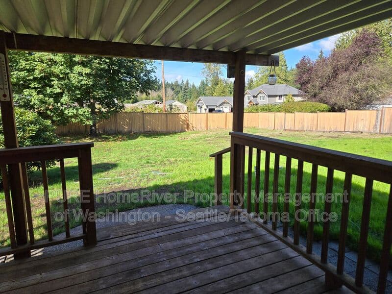 Buckley House: 11004 222nd Avenue Ct E