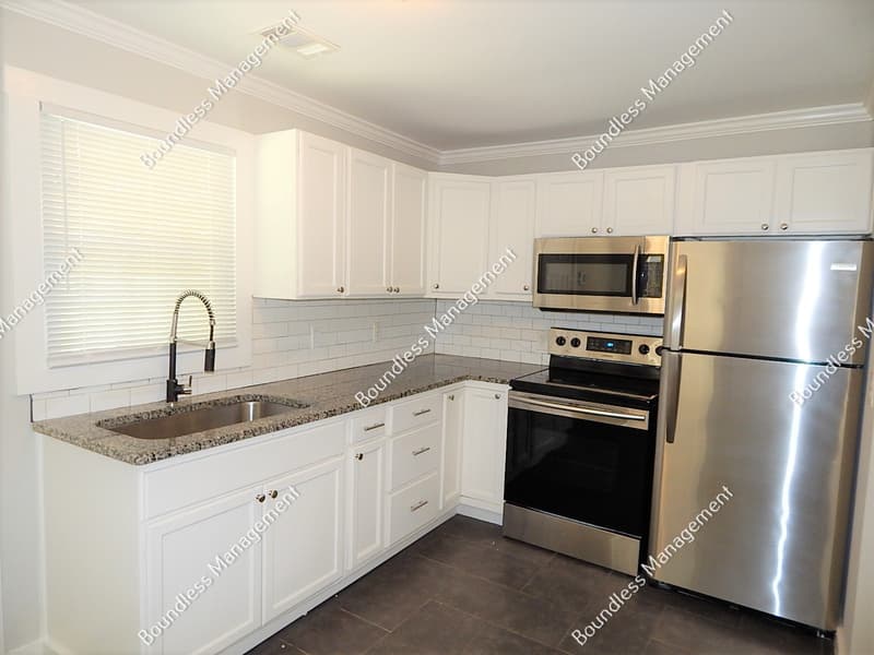 Atlanta House: 2579 Abner Pl NW