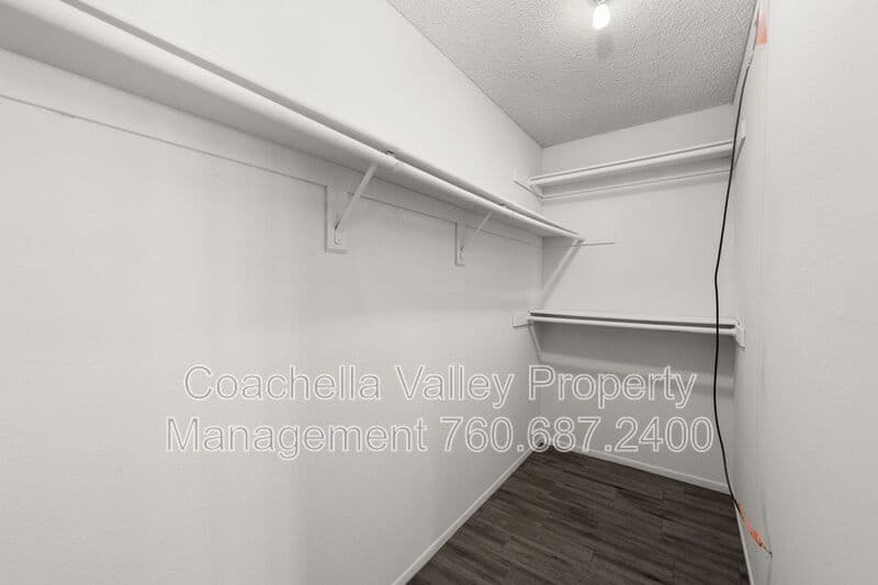 Palm Desert House: 43922 Warner Trail