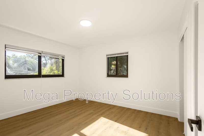 Tampa House: 307 Glen Burnie Avenue