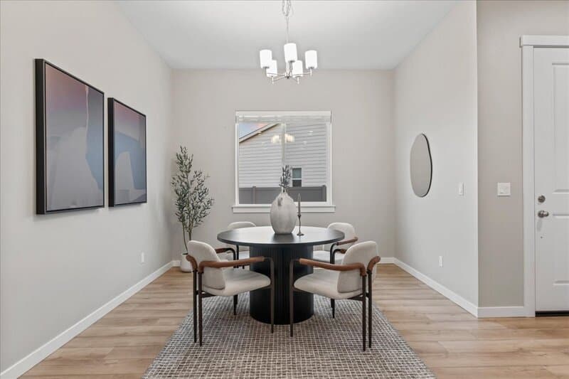 Star House: 2218 North Leatherwood Avenue