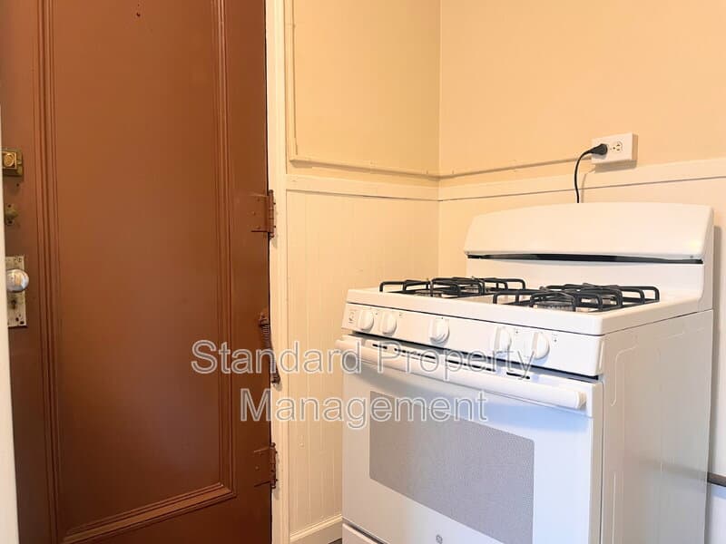 Buffalo Condo: 196 Crescent Avenue