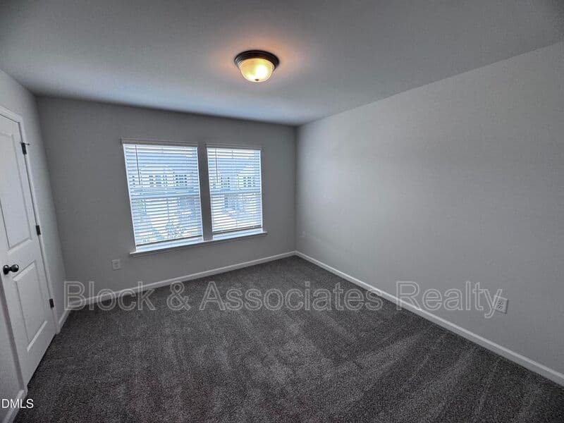 Raleigh House: 203 Broomside Avenue