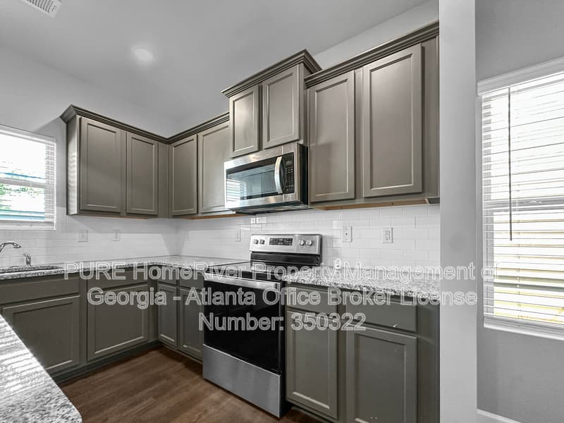 Mcdonough House: 4035 Emmons St