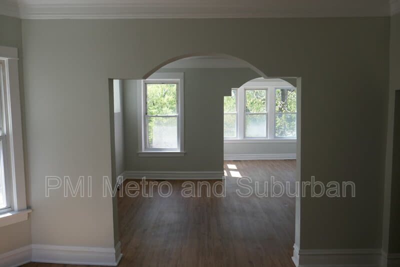 Chicago Condo: 4053 North Long Avenue
