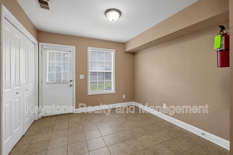 Clarksville Townhome: 2296 McCormick Lane