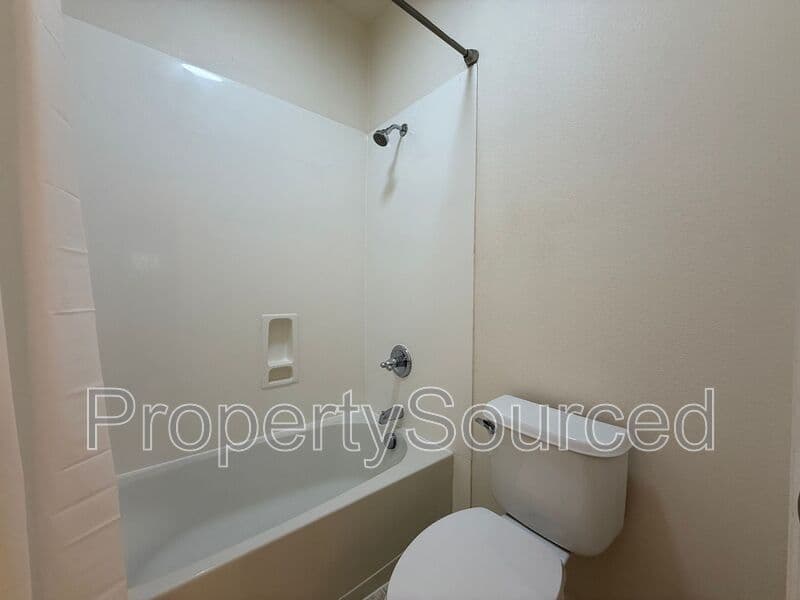 Tracy House: 2099 Frank Blondin Lane