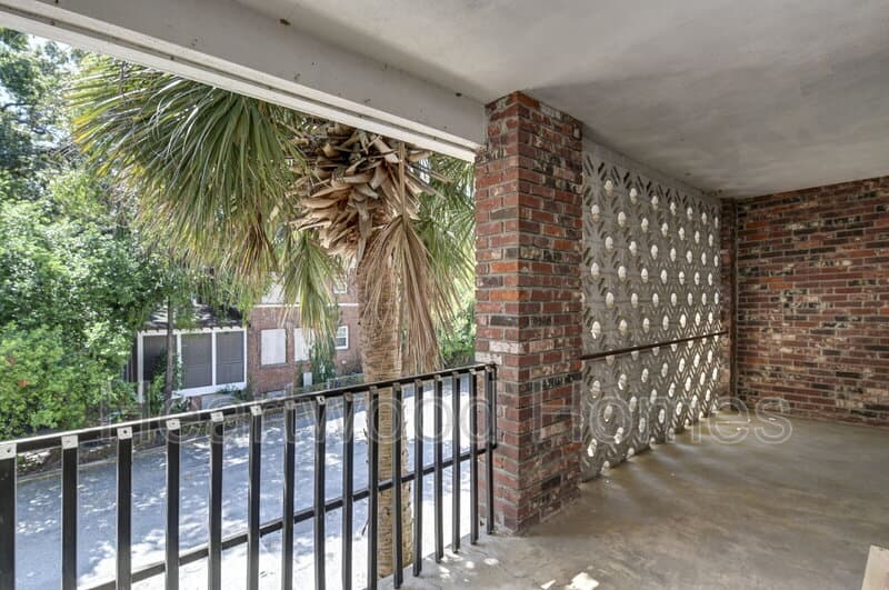 Columbia Condo: 934 Laurens Street