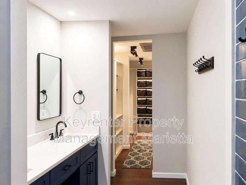Decatur House: 510 Ponce De Leon Avenue