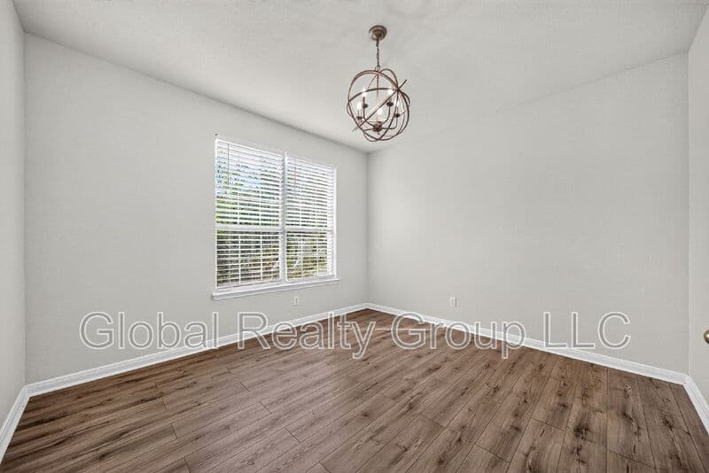 San Antonio House: 20614 Cliff Park Ln