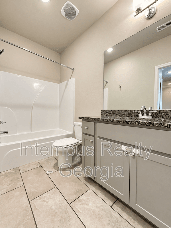 Smyrna House: 1260 Stone Castle Cir SE