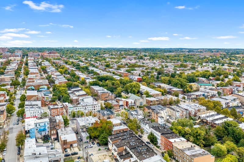Baltimore House: 206 E 25th St