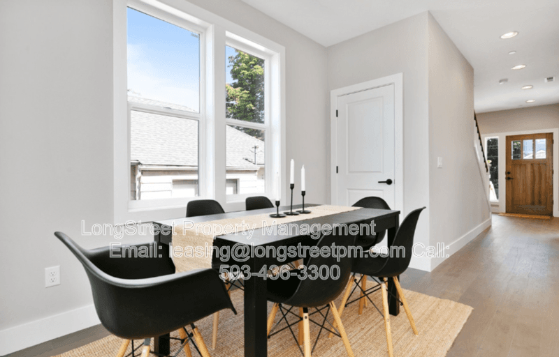 Portland House: 7675 N Westanna Ave
