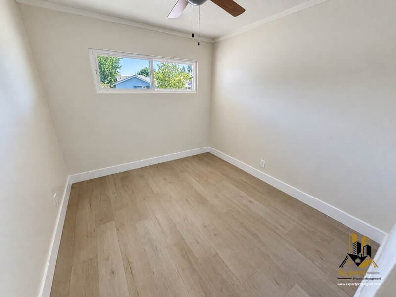 Roseville House: 414 6th Street