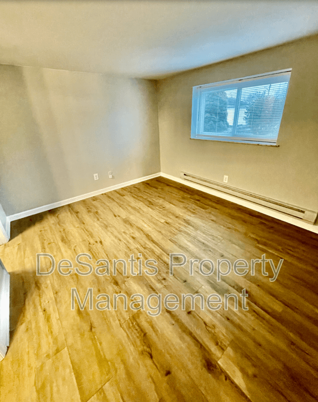 Baden Condo: 628 Steel Street