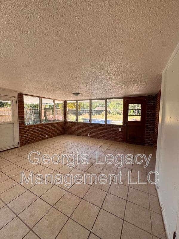 Toccoa House: 116 Seminole Drive