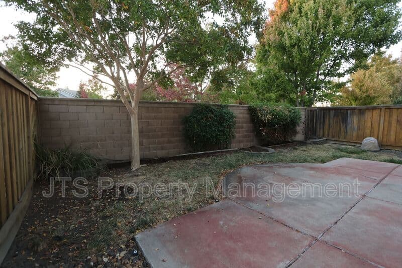 West Sacramento House: 4046 Martis Street
