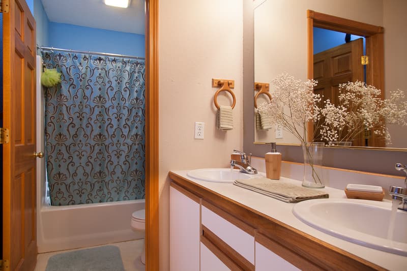 Hudson Townhome: 1212 Hanley Road