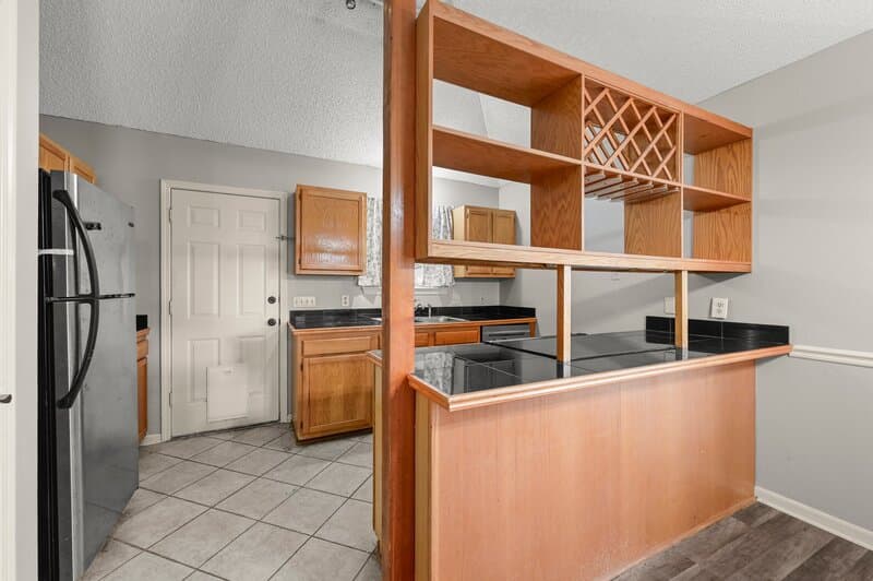 Baton Rouge House: 692 John Henry Drive
