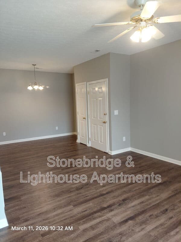 Jeffersonville Condo: 1101 Foghorn Drive, Bldg. 8 S