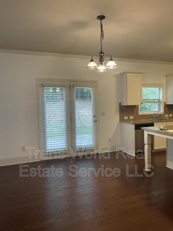 Lawrenceville House: 765 Westmoreland Lane Northeast