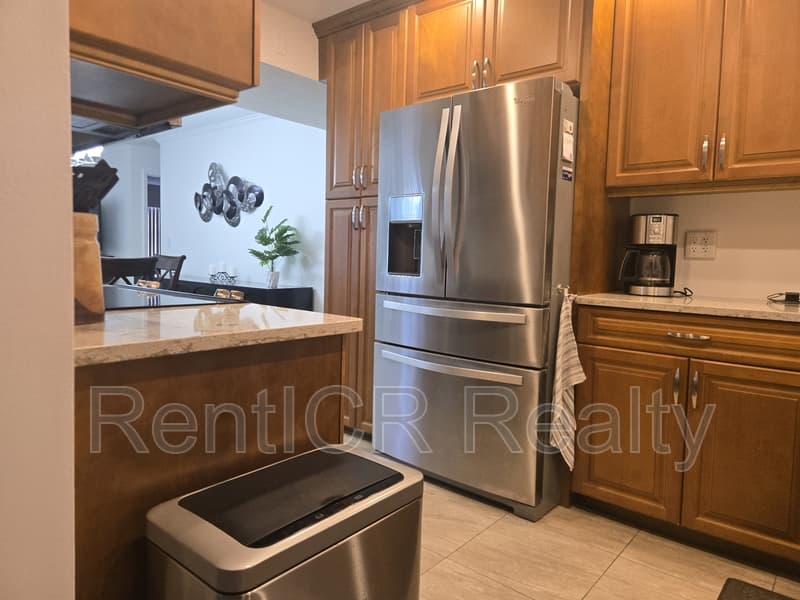 Largo Condo: 14255 Rosemary Lane