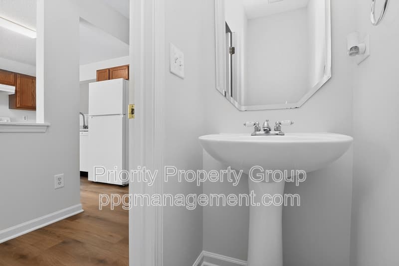 Charlotte Townhome: 3204 Barons Court Road - 1