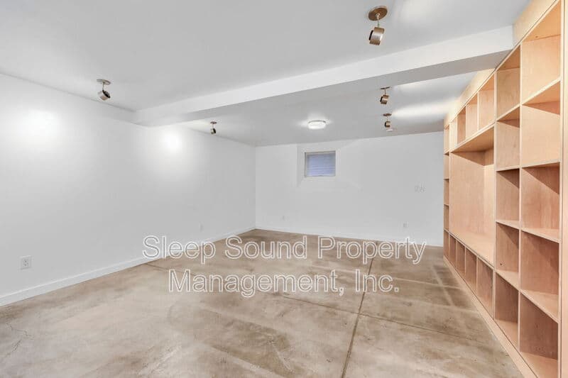 Portland Condo: 513-515 NW 18th Ave