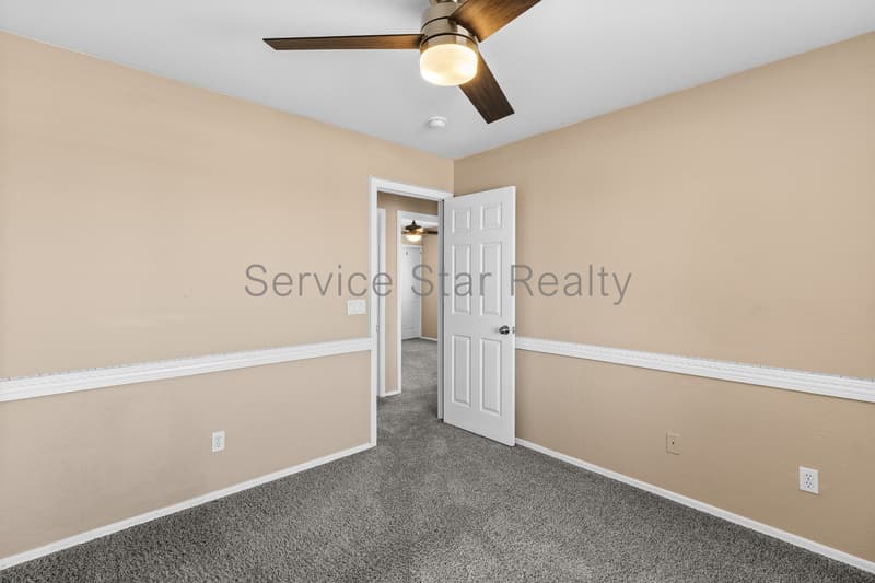 Goodyear House: 15257 W Monroe St