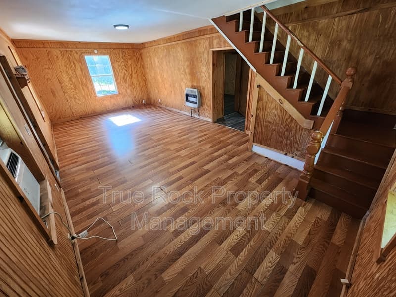 Asher House: 109 Osage Street (Asher)