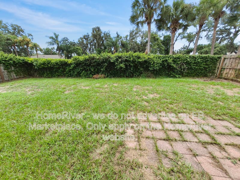 Valrico House: 2549 Siena Way