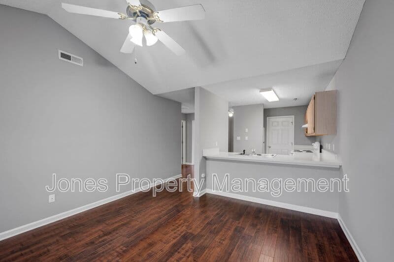 GASTONIA Condo: 1518 Union Road