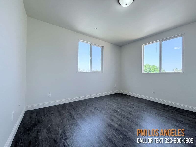 Los Angeles Condo: 1440 East 42nd Street