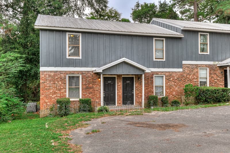 North Augusta Townhome: 157 Chalet North Court