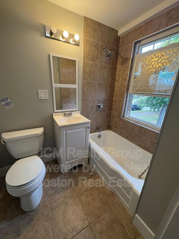 Lynn Condo: 81 Broad St