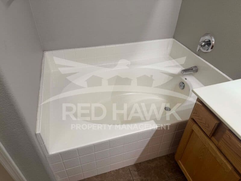 Maricopa House: 46156 W Barbara Ln