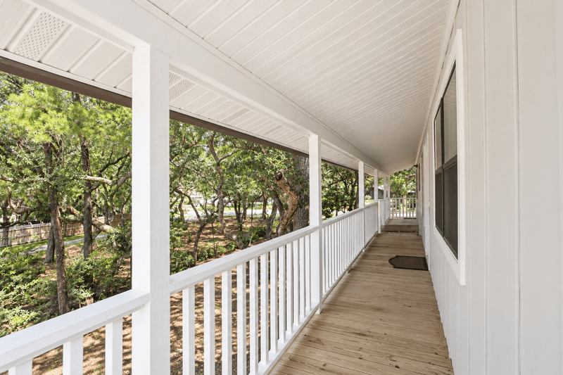 Shalimar House: 45 Warwick Drive