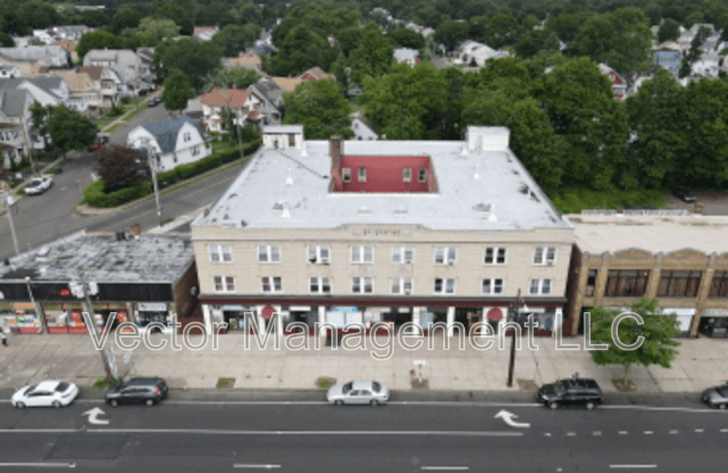 Hamden House: 1158 Dixwell Avenue - Team Mall - B1