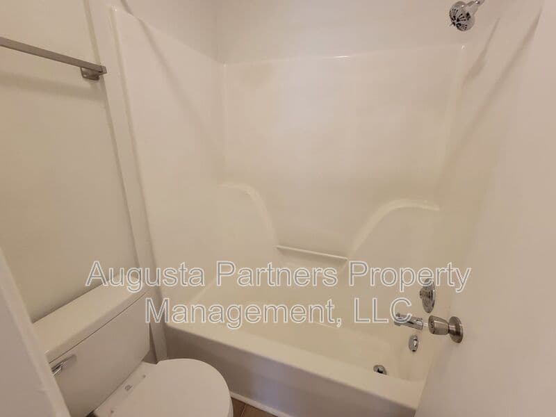 Augusta Condo: 777 Stevens Creek Road