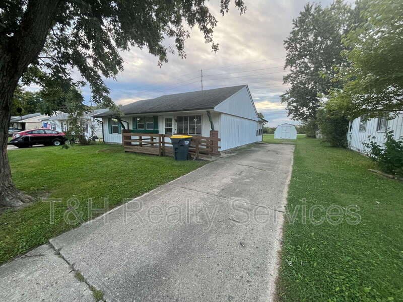 Anderson House: 1811 Norwood Way