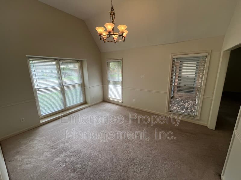 Cordova House: 10178 Sterling Ridge Dr