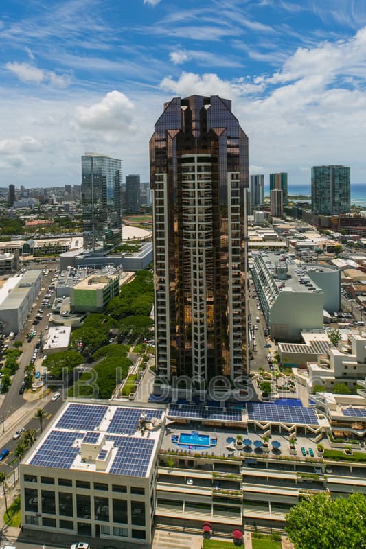 Honolulu Condo: 725 Kapiolani Boulevard #2402 - 1