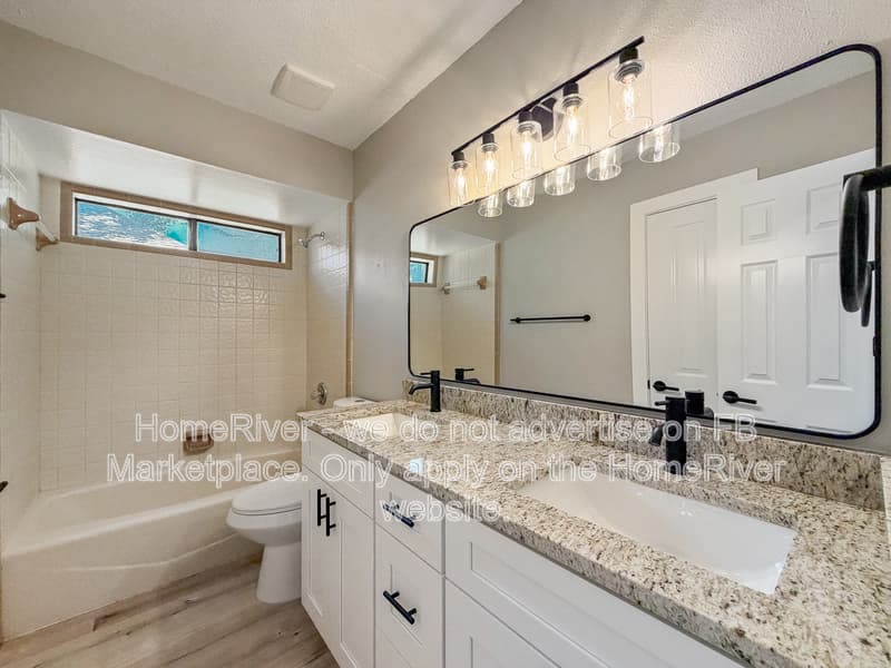 Pensacola House: 4780 Baywind Dr