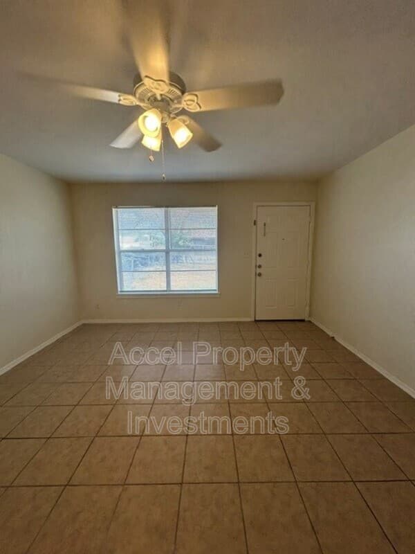 McAllen Condo: 2409 Gumwood